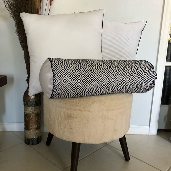 Macy S Bedding Hotel Collection Throw Pillows Poshmark